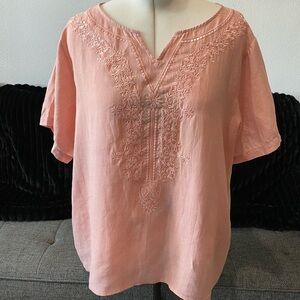 *SALE Embroidered Blouse